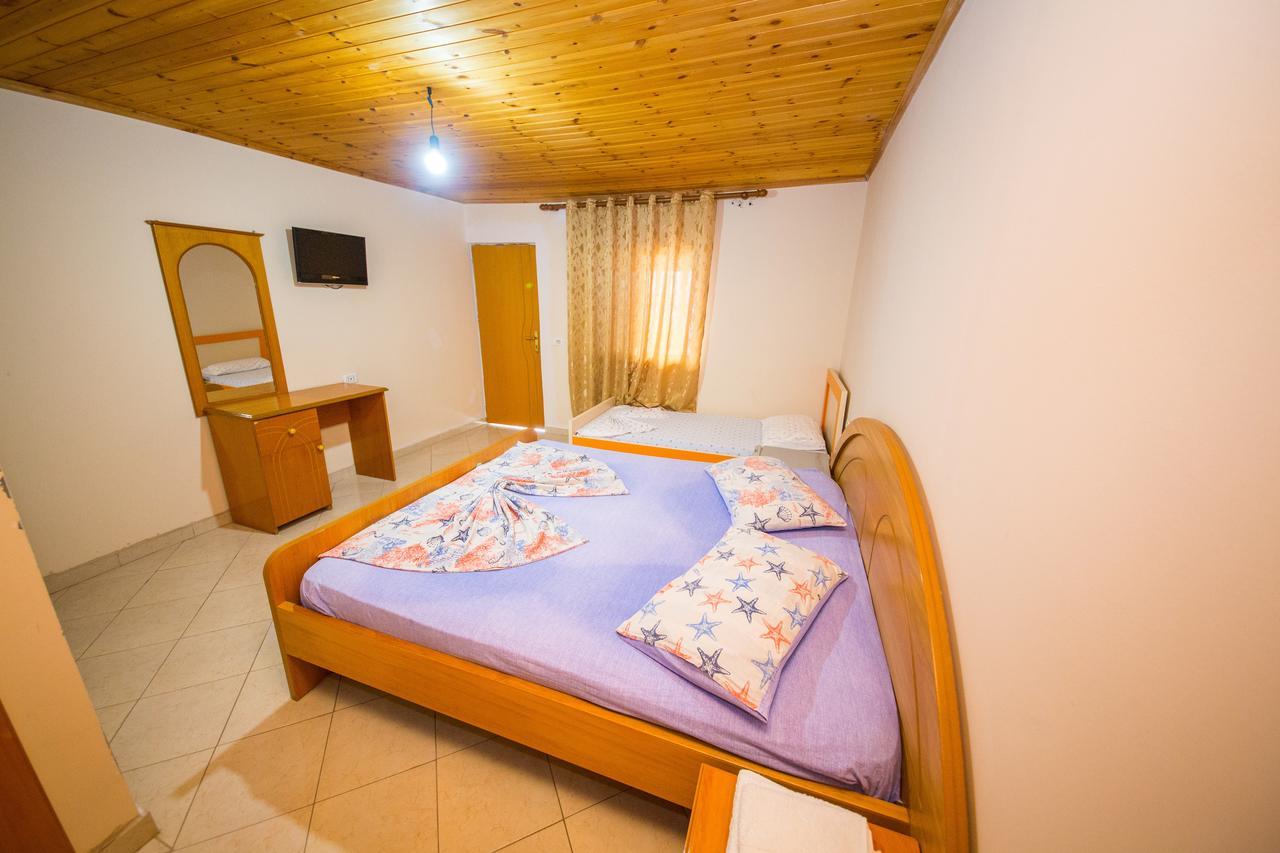 Isi Rooms Vlore Exterior photo